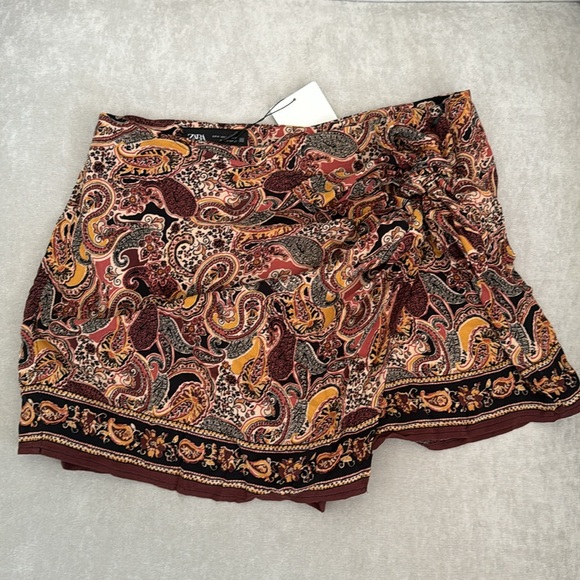 NWT! Zara Floral Paisley Print Wrap Tie Mini Skort size Medium - Picture 13 of 15